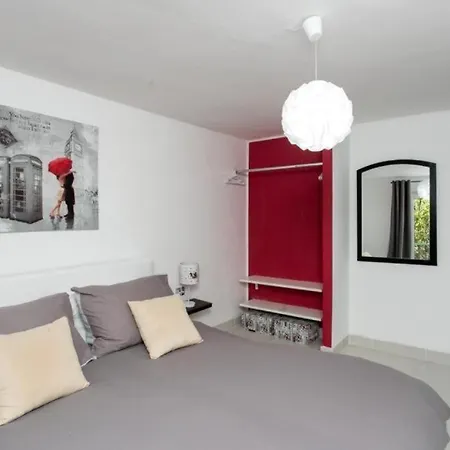 Konukevi Vila Terra-fontana