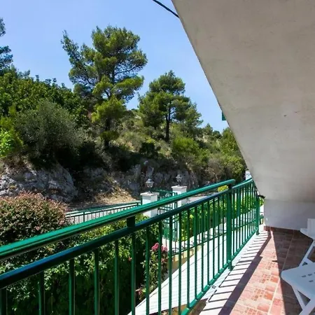 Vila Terra-fontana 3*
