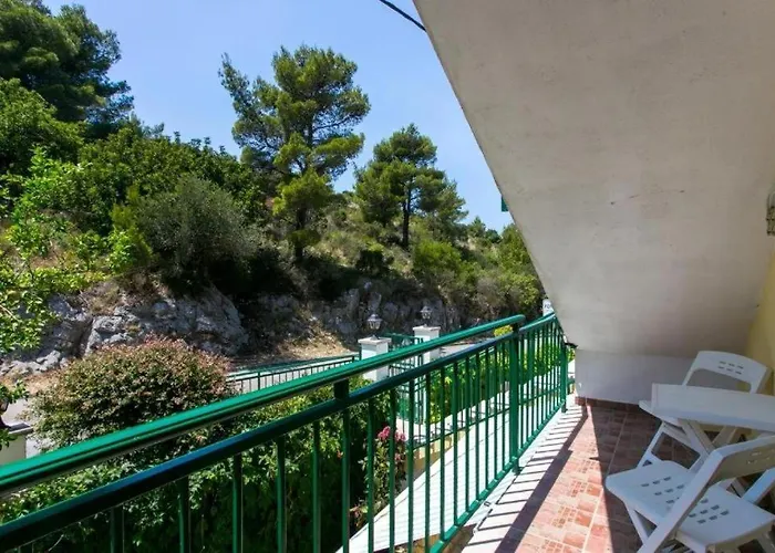 Vila Terra-fontana 3*