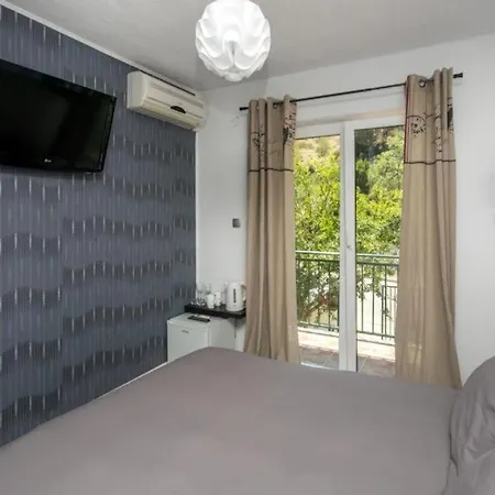 Vila Terra-fontana 3*